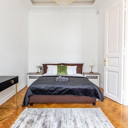 Luxury Central Home Next To The New York Cafe Budapeste Exterior foto